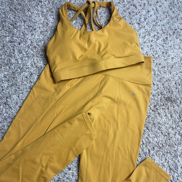 live fitness apparel Other - Love Fitness Apparel Mustard Set